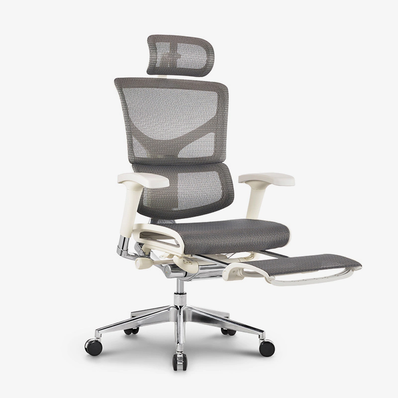Sail Top Selling Luxury Ergonomic Chair With Footrest RSAM01