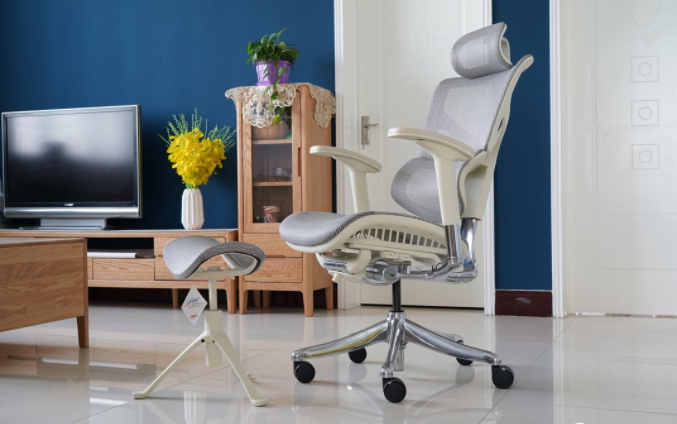 ergonomic chair with lumbar support