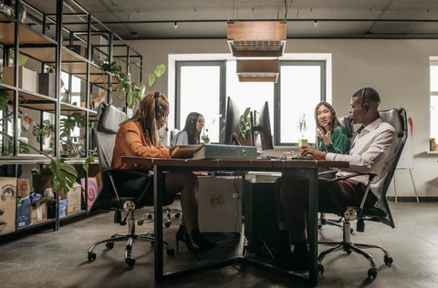 Designing Comfort for Employees: Unveiling the Most Attractive Features for Ergonomic Task Chairs